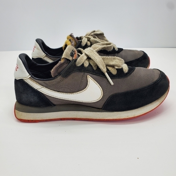 Nike Waffle Trainer 2 Youth Size 4.5 Shoes DC6477 005 - Picture 13 of 13